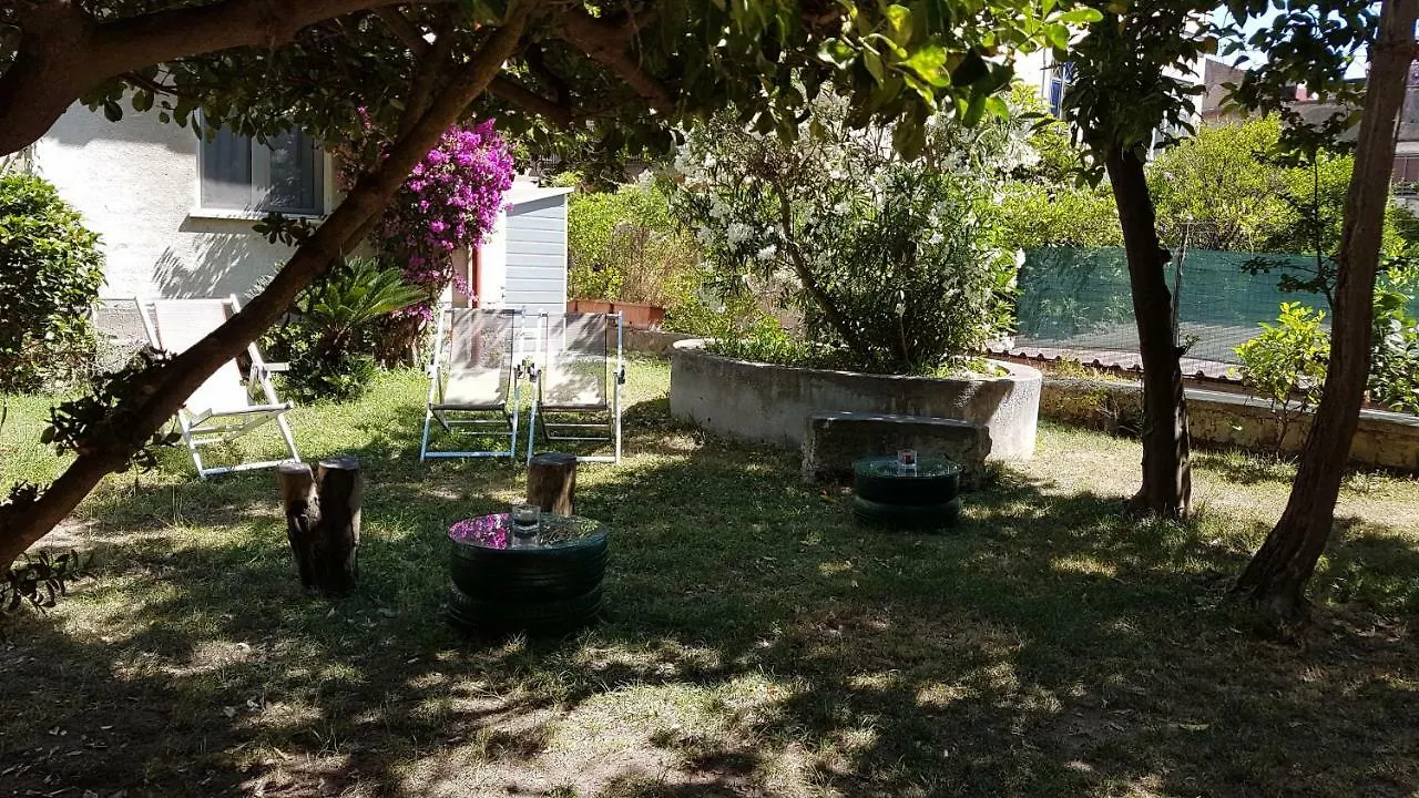 Bed & Breakfast Il Giardino Di Vico Neve Bed and Breakfast Napels