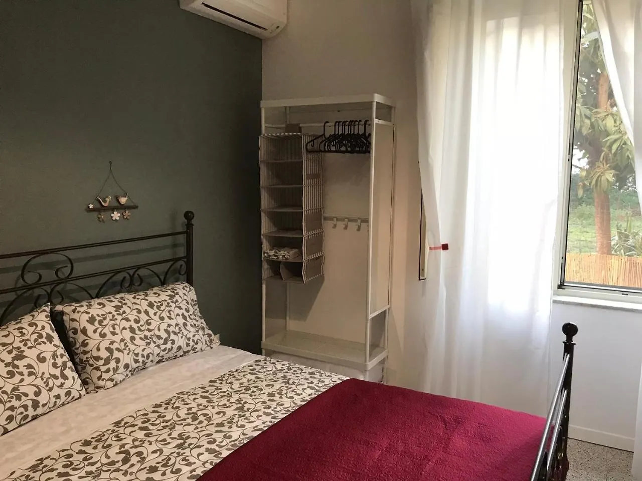 Il Giardino Di Vico Neve Bed & Breakfast Naples Italy
